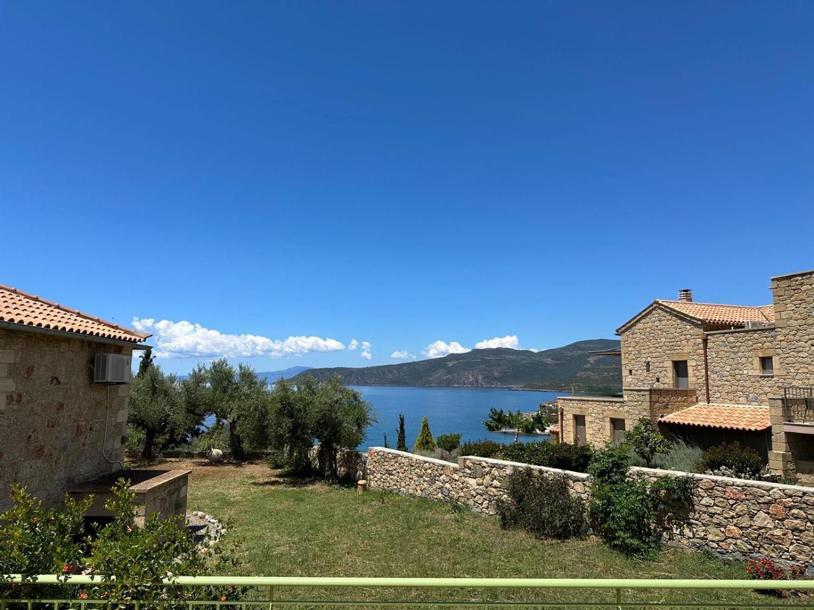 Amoni Holiday Homes Kardhamili Exterior foto