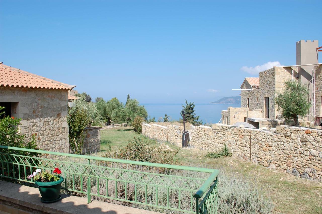 Amoni Holiday Homes Kardhamili Exterior foto